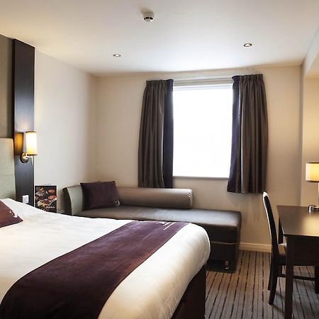 Premier Inn Bath City Centre Δωμάτιο φωτογραφία